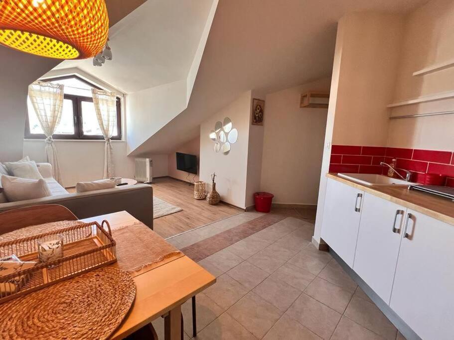 Cozy 1 Bedroom Apartment Next To The Gondola Bansko Eksteriør bilde